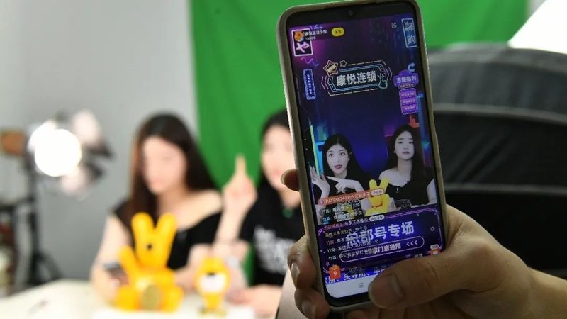 家政公司统一办理健康证，保障家政服务安全可靠